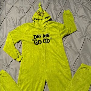 Grinch 💚 Pajama size XL 14/16